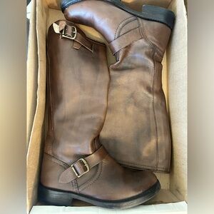 Steve Madden boots size 8